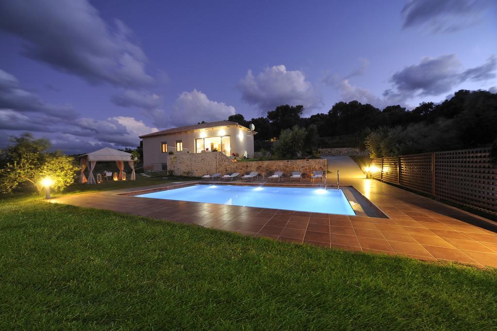 Kivotos Villa Private Pool Maroulás 外观 照片